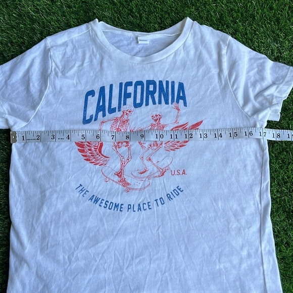 California Tee size large - Picture 3 of 5